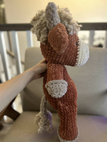 Highlander cow plushie (large)